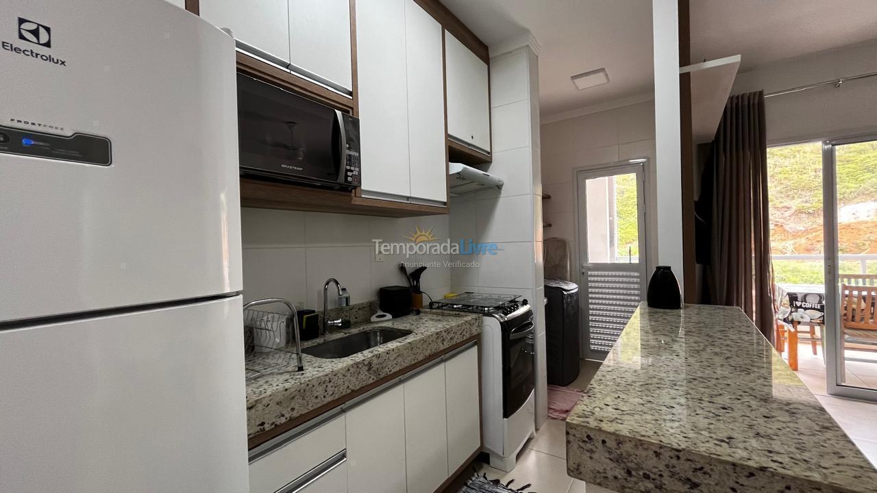 Apartamento para aluguel de temporada em Ubatuba (Praia Grande)