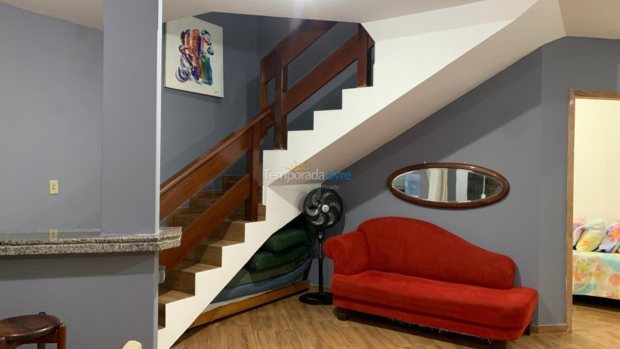 Casa para aluguel de temporada em Florianopolis (Praia dos Ingleses)