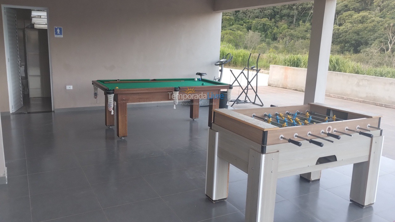 Granja para alquiler de vacaciones em Pinhalzinho (Pinhalzinho)