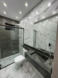 Luxurious Penthouse with 7 bedrooms in Meia Praia - Itapema/SC