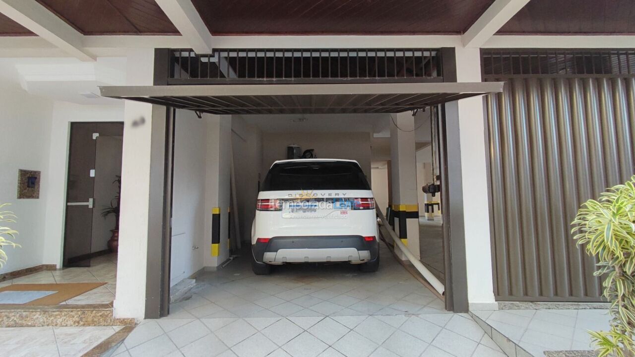 Apartment for vacation rental in Itapema (Meia Praia)