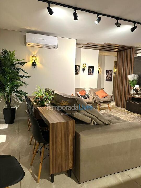 Apartamento para alquiler de vacaciones em Itapema (Meia Praia)