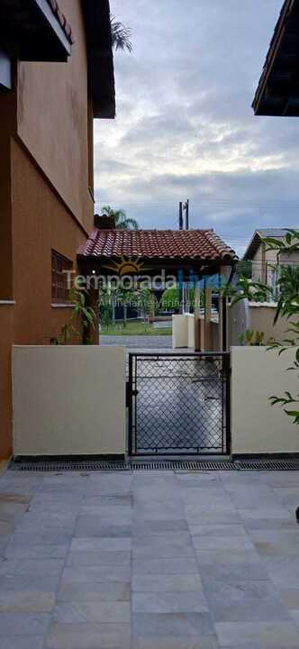 Casa para alquiler de vacaciones em Bertioga (Maitinga)