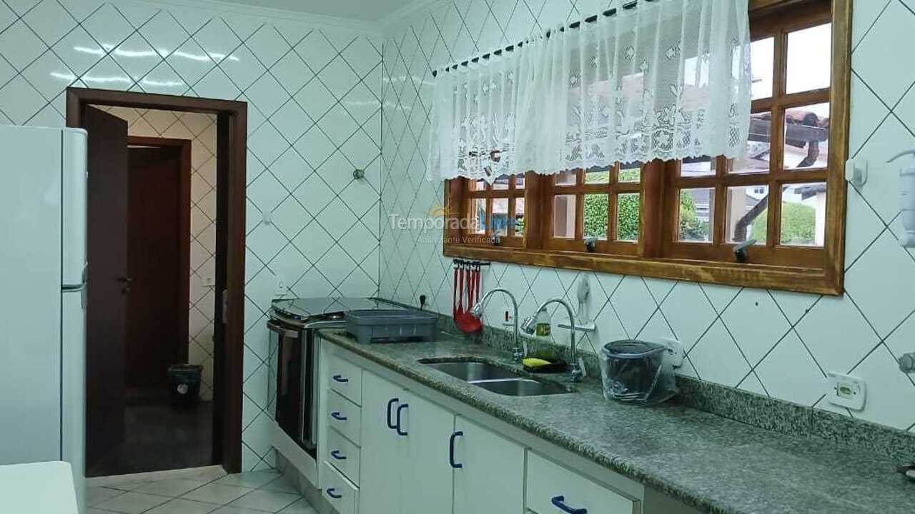 Casa para alquiler de vacaciones em Bertioga (Maitinga)