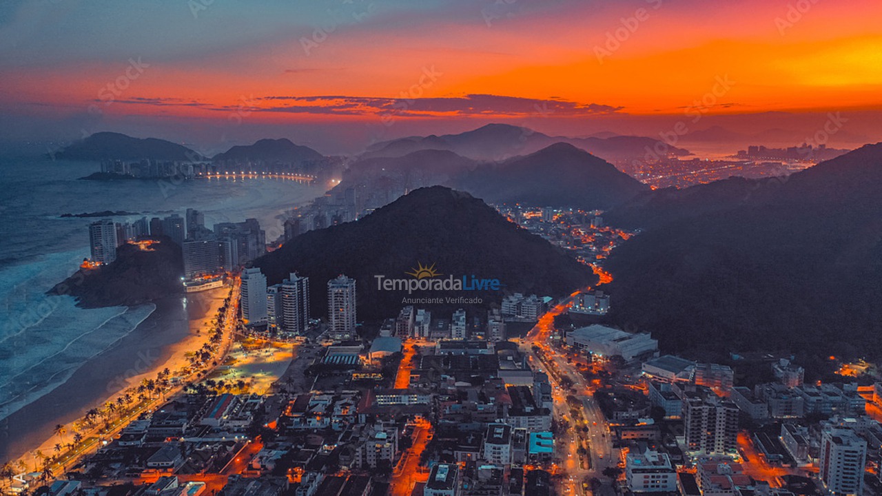 Apartment for vacation rental in Guarujá (Enseada)