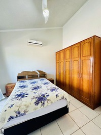 Lindo Sobrado espaçoso com 3 dormitórios!