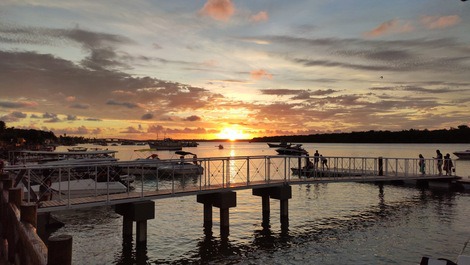 Orla pôr do sol (800 metros da casa)