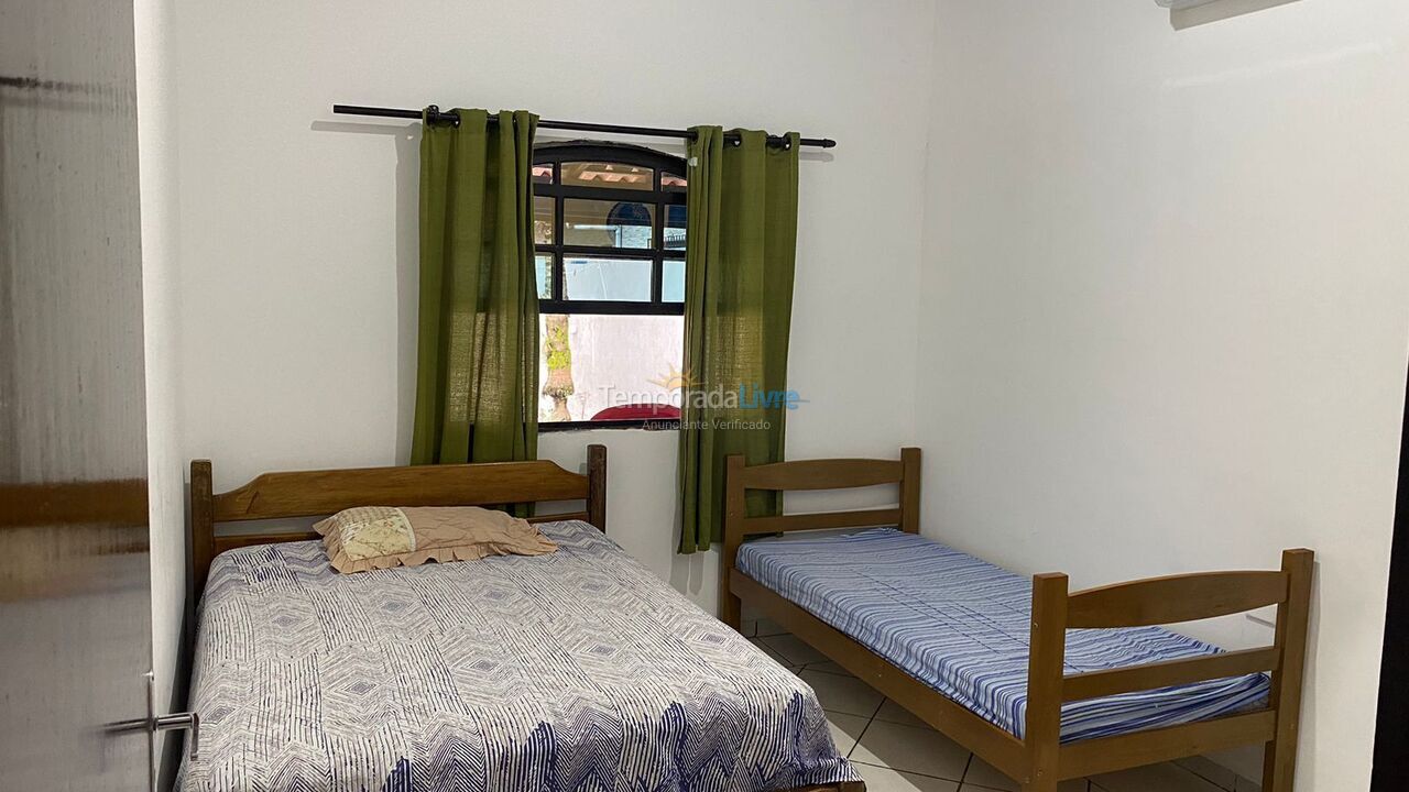 Casa para aluguel de temporada em Bertioga (Boraceia)