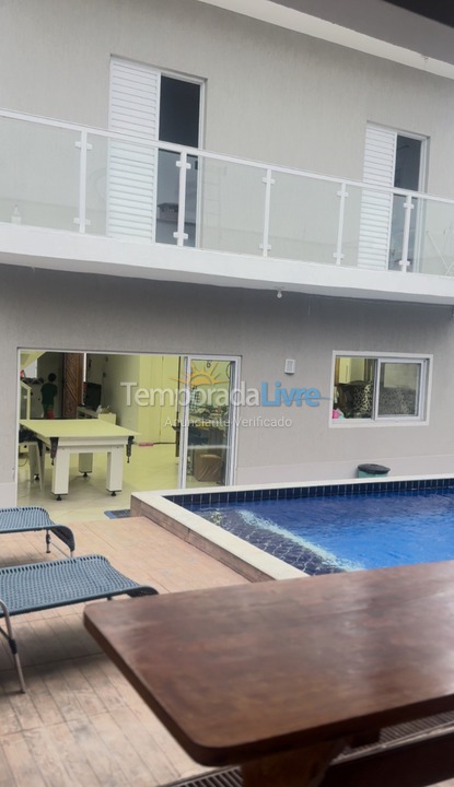 House for vacation rental in Caraguatatuba (Martim de Sá)