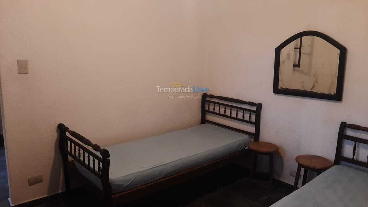 Casa para alquiler de vacaciones em Ubatuba (Praia Enseada)