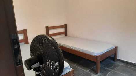 Casa Frente al Mar / Condominio /18 personas/ Cala Ubatuba/ Precio justo