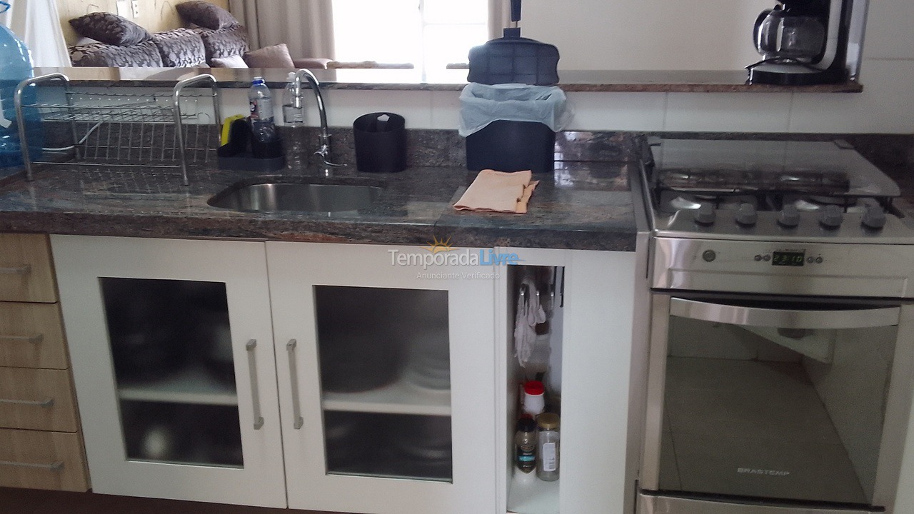 Apartamento para aluguel de temporada em Praia Grande (Guilhermina)