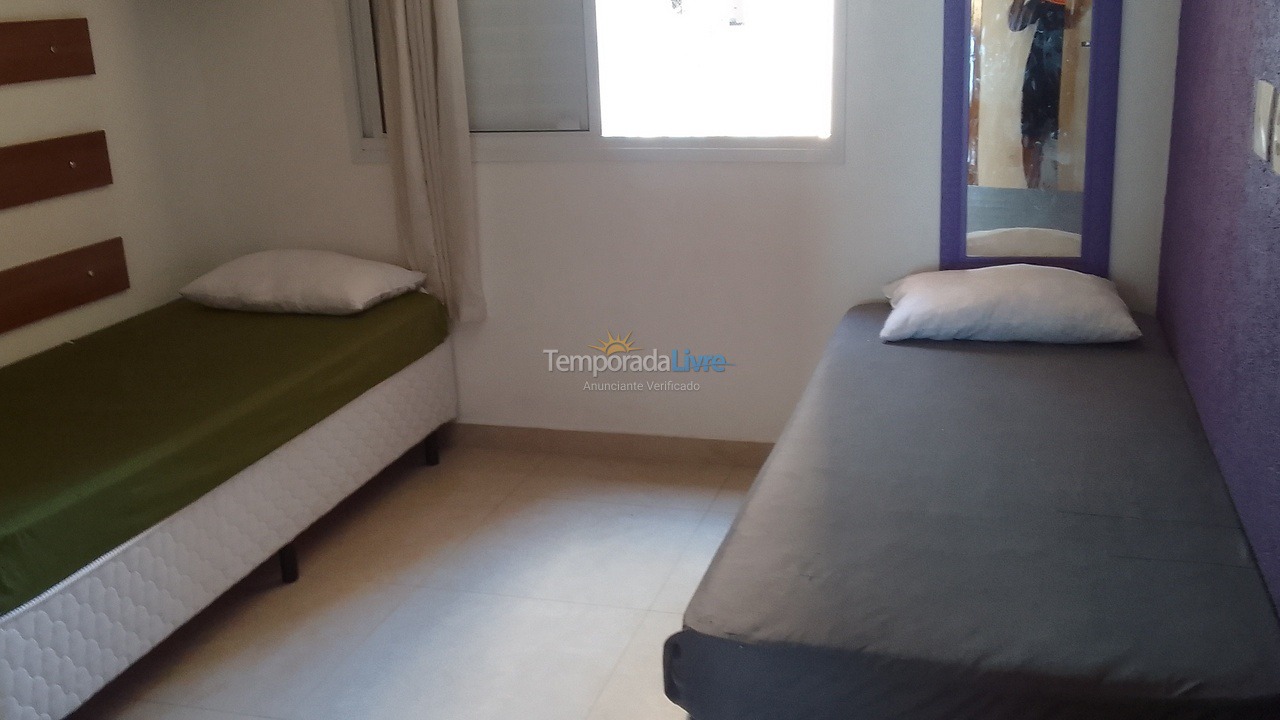 Apartamento para aluguel de temporada em Praia Grande (Guilhermina)