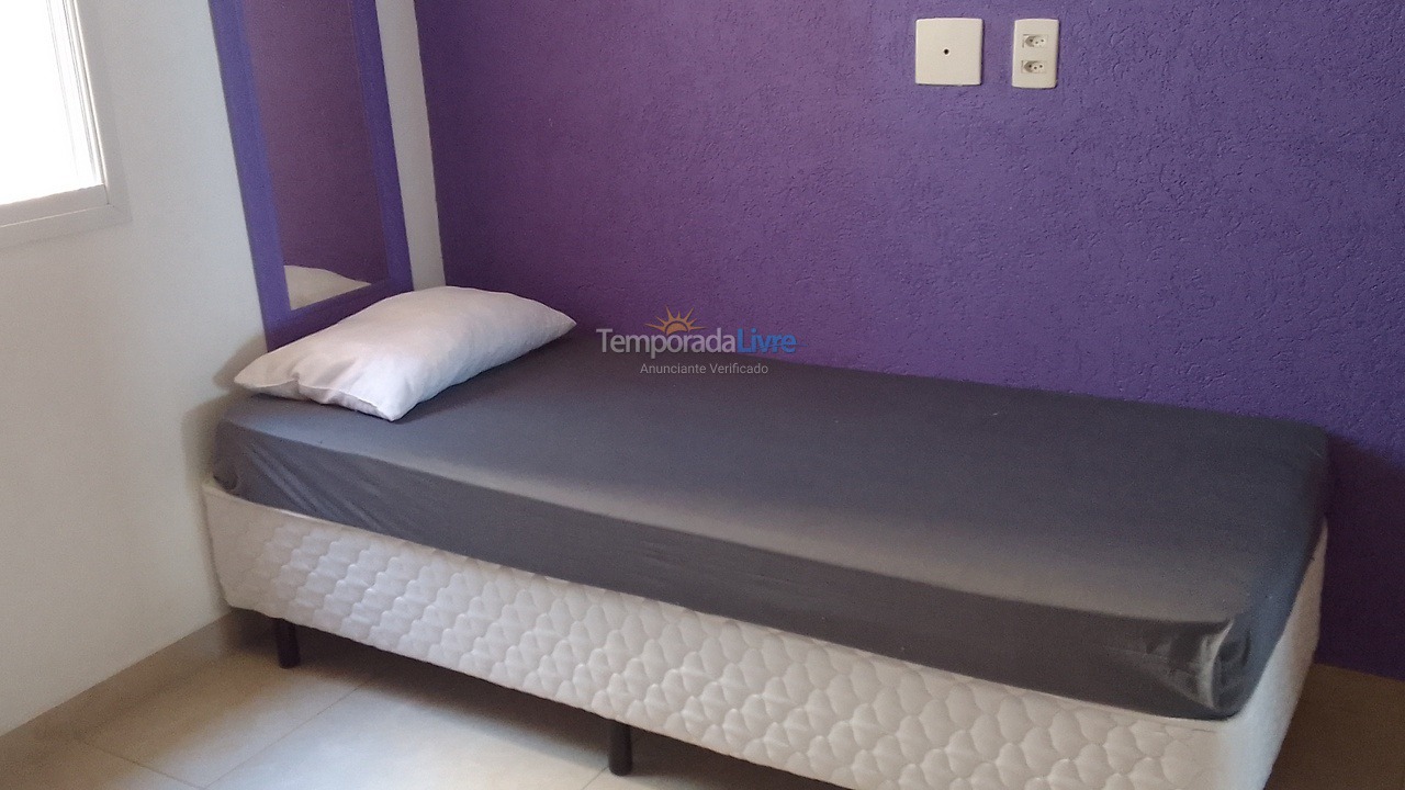 Apartamento para aluguel de temporada em Praia Grande (Guilhermina)