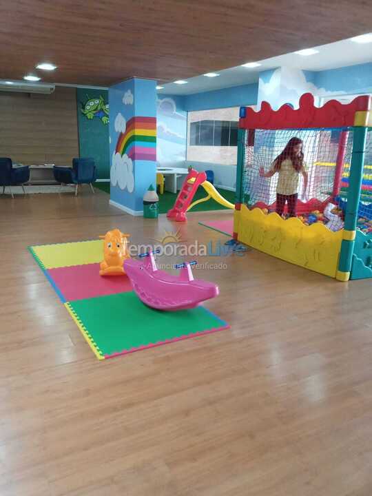 Apartamento para aluguel de temporada em Praia Grande (Guilhermina)