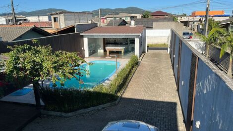 Dream beach house with pool