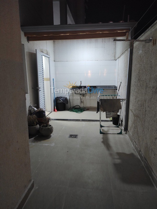 Apartamento para aluguel de temporada em Ubatuba (Itaguá)