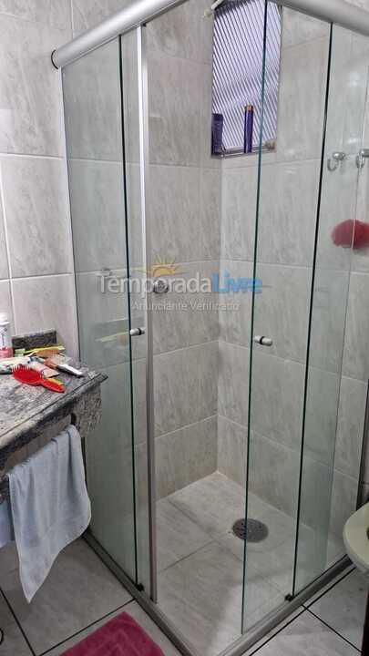 Apartamento para aluguel de temporada em Guarujá (Pitangueiras)