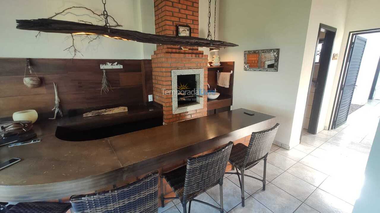 Casa para alquiler de vacaciones em Bombinhas (Mariscal)