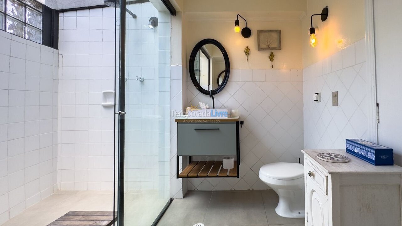 Casa para aluguel de temporada em Carapicuíba (Granja Viana)