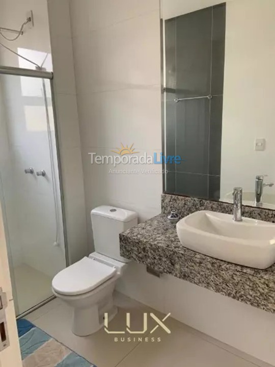 Apartment for vacation rental in Itapema (Meia Praia)