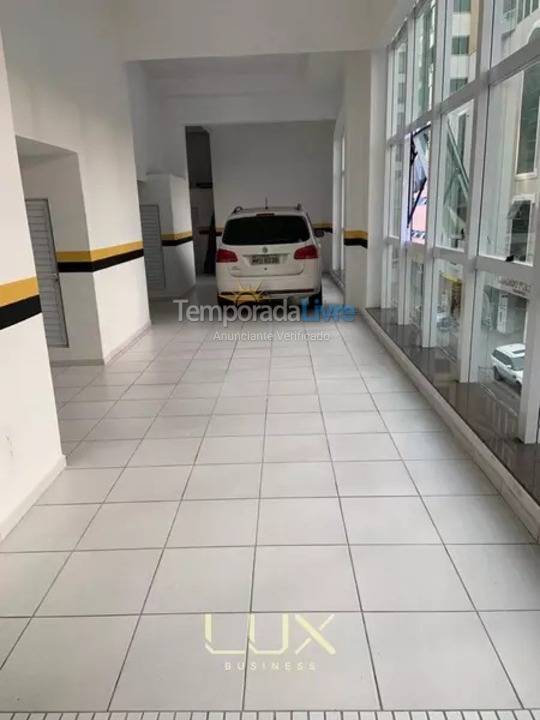 Apartment for vacation rental in Itapema (Meia Praia)