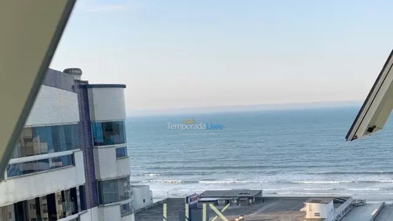 Apartment for vacation rental in Itapema (Meia Praia)