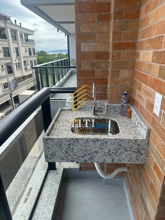 Apartamento para aluguel de temporada em Bombinhas (Canto Grande)