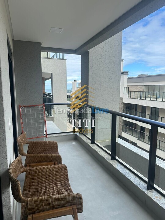 Apartamento para aluguel de temporada em Bombinhas (Canto Grande)