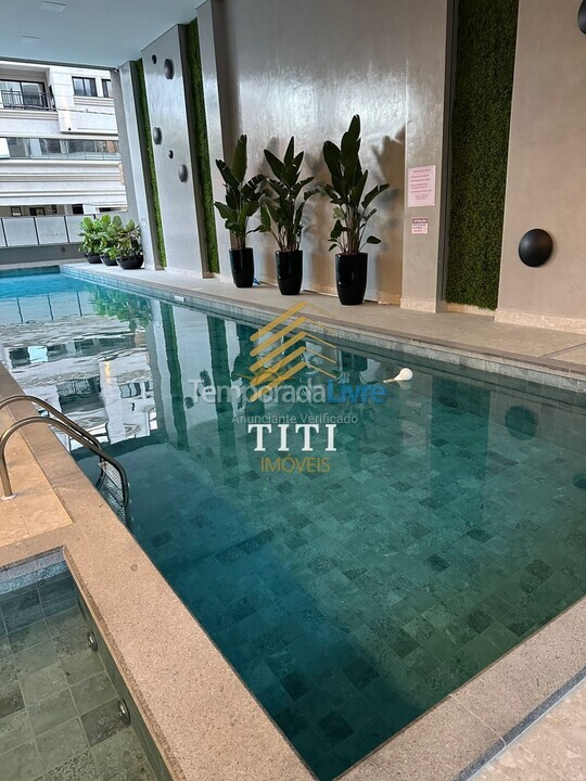 Apartamento para aluguel de temporada em Bombinhas (Canto Grande)