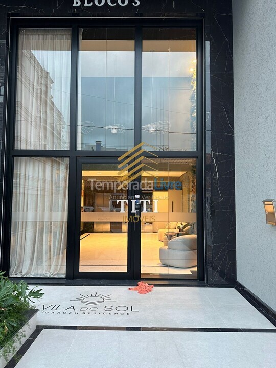 Apartamento para aluguel de temporada em Bombinhas (Canto Grande)