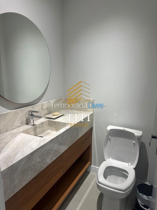 Apartamento para aluguel de temporada em Bombinhas (Canto Grande)