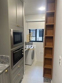 Apartamento com Piscina Aquecida