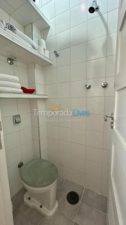 Apartamento para aluguel de temporada em Guarujá (Pitangueiras)