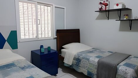 Quarto 3 - 02 camas solteiro