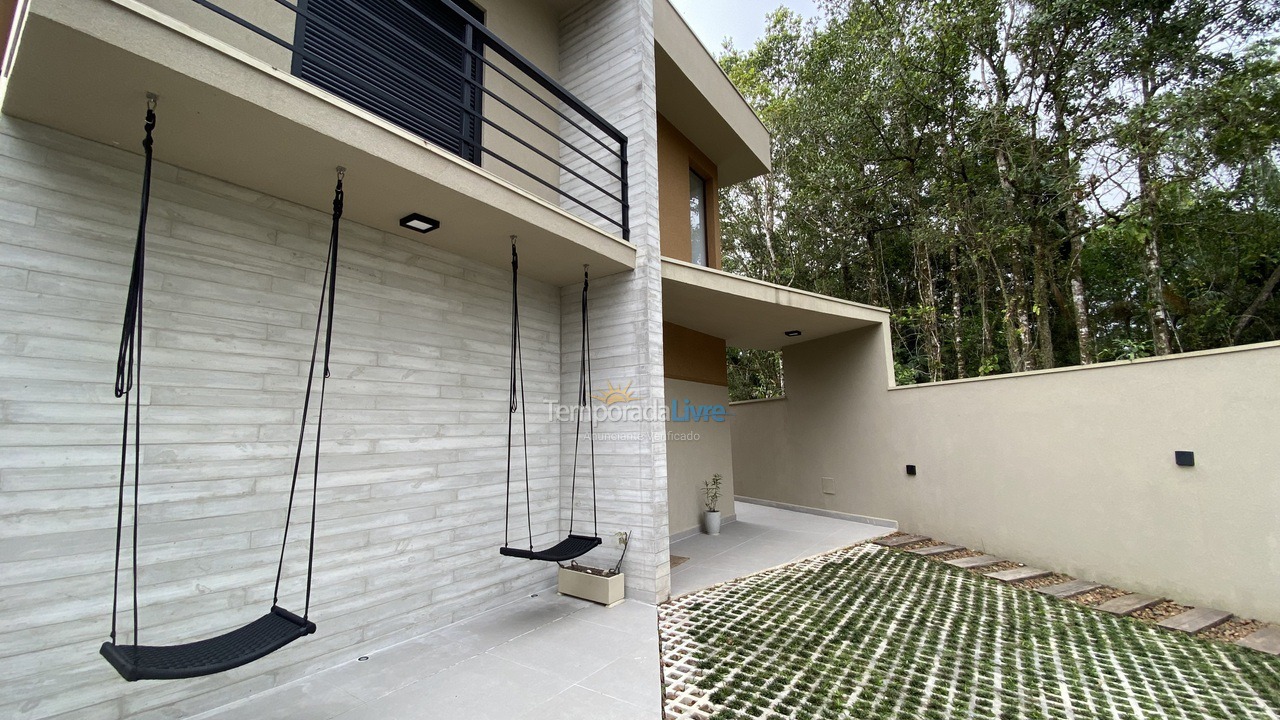 House for vacation rental in Bertioga (Bertioga Praia de Guaratuba)