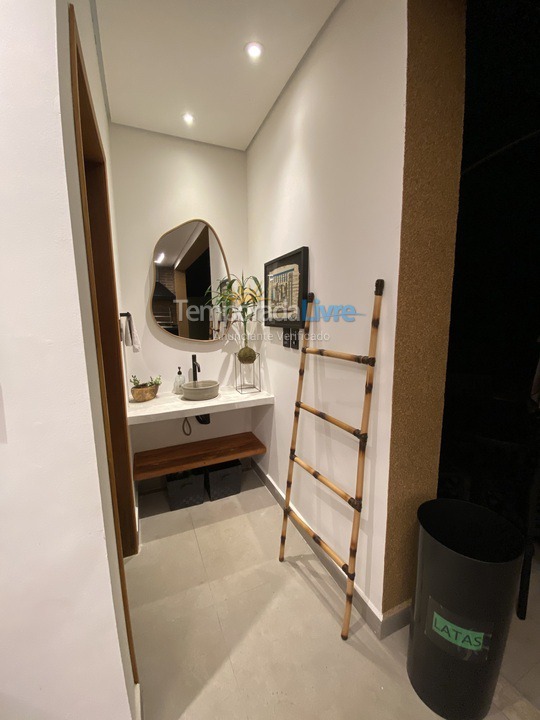 House for vacation rental in Bertioga (Bertioga Praia de Guaratuba)