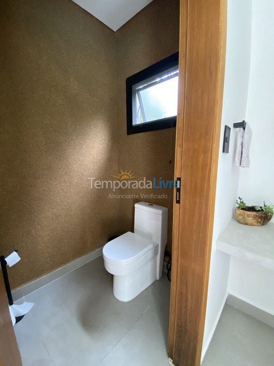 House for vacation rental in Bertioga (Bertioga Praia de Guaratuba)