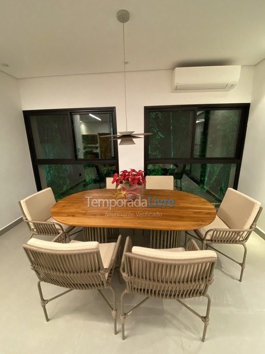 House for vacation rental in Bertioga (Bertioga Praia de Guaratuba)