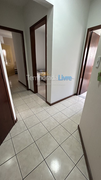 Apartamento para alquiler de vacaciones em Itapema (Meia Praia)