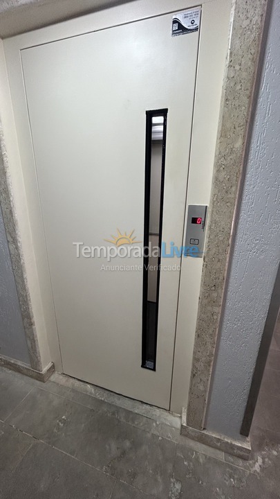 Apartamento para alquiler de vacaciones em Itapema (Meia Praia)