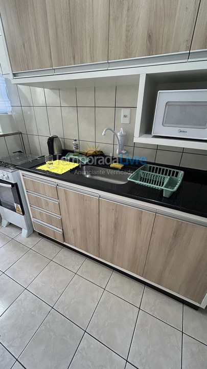 Apartamento para alquiler de vacaciones em Itapema (Meia Praia)