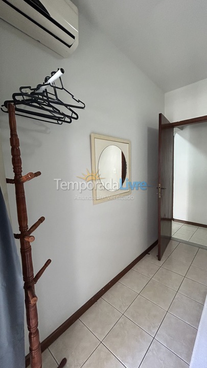 Apartamento para alquiler de vacaciones em Itapema (Meia Praia)