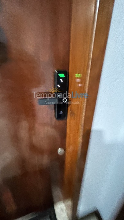 Apartamento para alquiler de vacaciones em Itapema (Meia Praia)