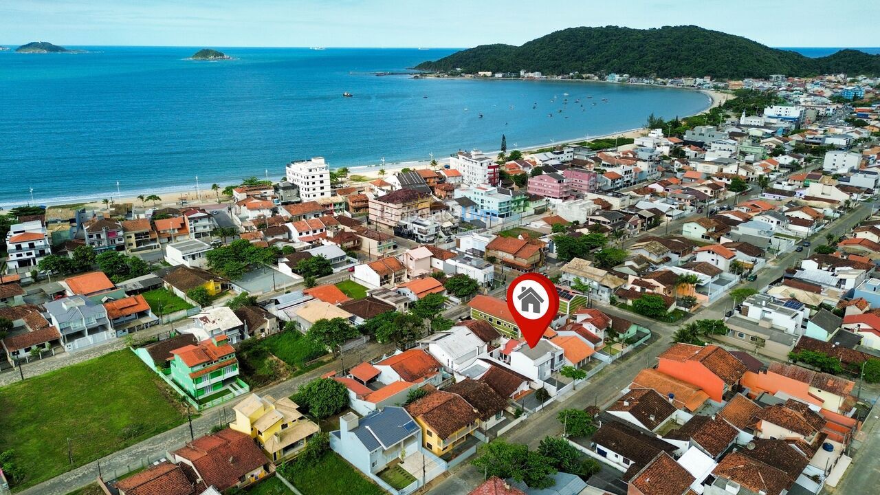 House for vacation rental in São Francisco do Sul (Enseada)