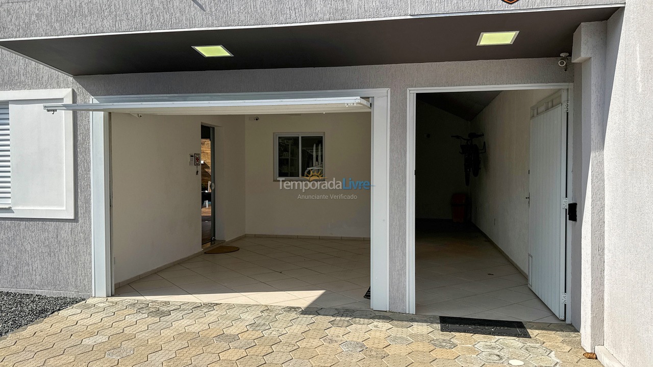 House for vacation rental in São Francisco do Sul (Enseada)