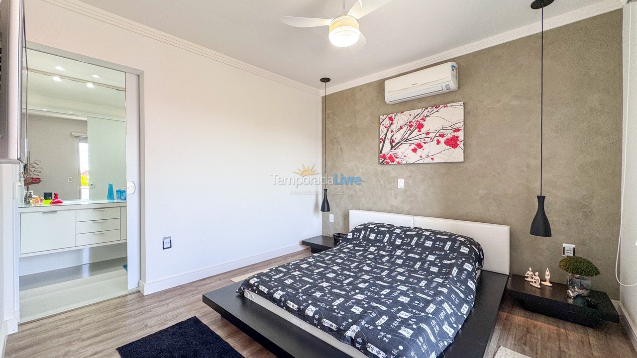 House for vacation rental in São Francisco do Sul (Enseada)