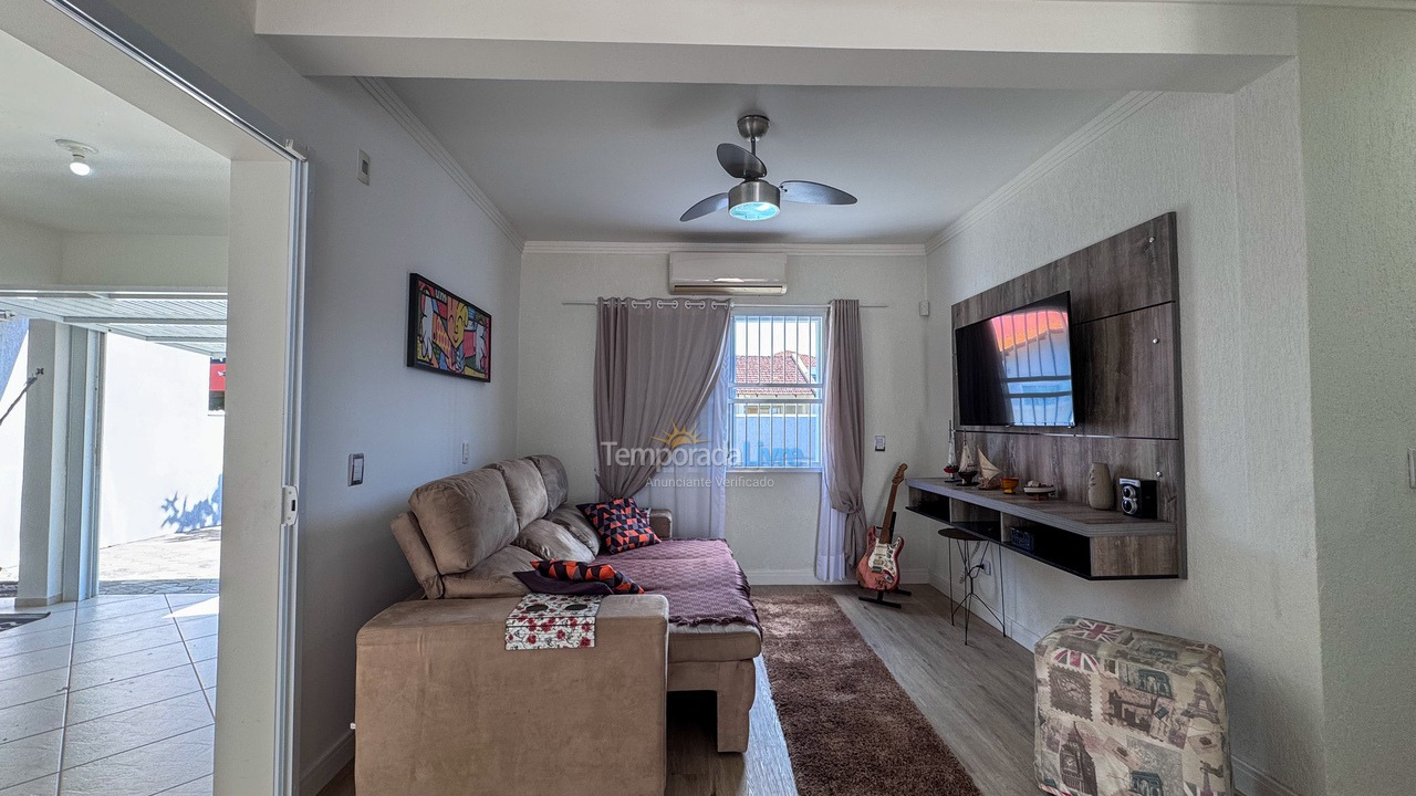 House for vacation rental in São Francisco do Sul (Enseada)
