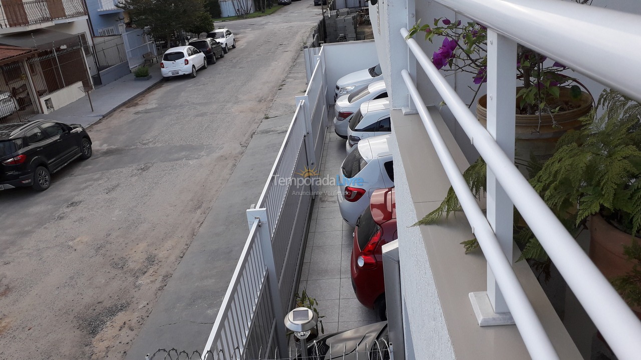 Apartment for vacation rental in Ubatuba (Itaguá)