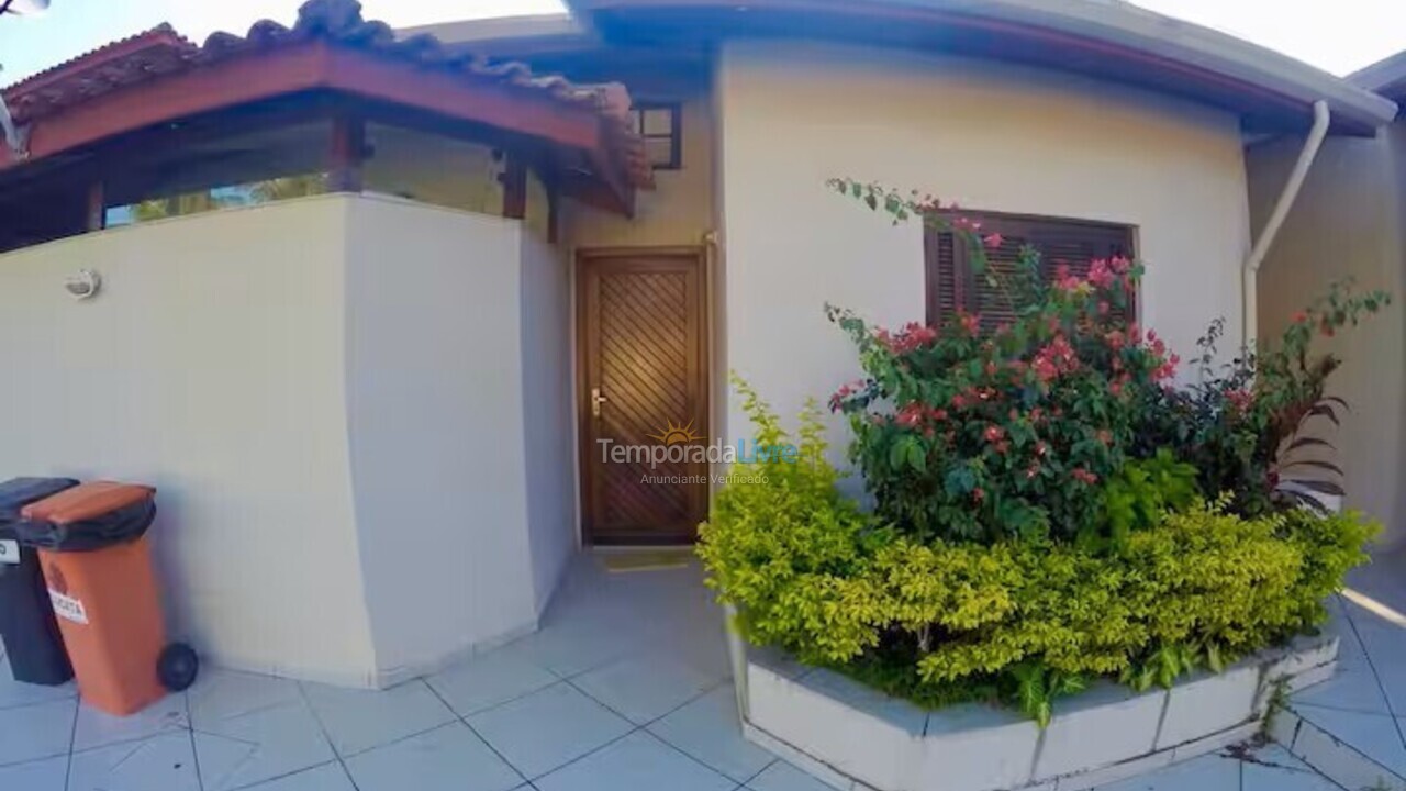 Casa para aluguel de temporada em São Sebastião (Maresias)